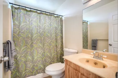 Bath - 3607 Frenzel Cir, Oceanside, CA 92056 photo 1 of 4