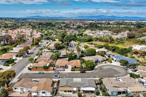 View/Area - 3607 Frenzel Cir, Oceanside, CA 92056 photo 10 of 12