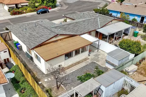 View/Area - 3607 Frenzel Cir, Oceanside, CA 92056 photo 7 of 12