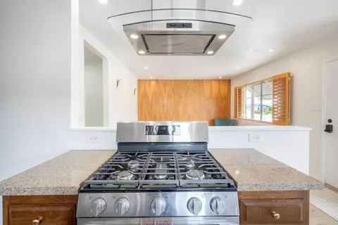 Kitchen - 3607 Frenzel Cir, Oceanside, CA 92056 photo 5 of 6