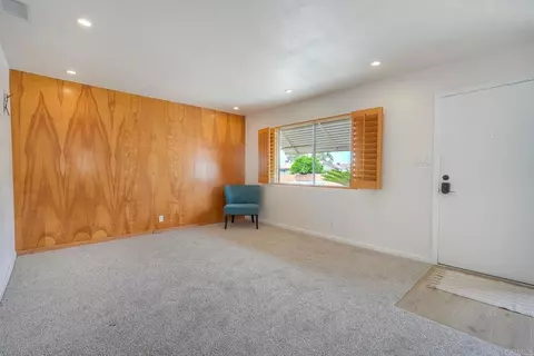 Living - 3607 Frenzel Cir, Oceanside, CA 92056 photo 3 of 4