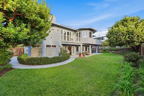 Exterior - 398 Andrew Ave, Encinitas, CA 92024 photo 10 of 11