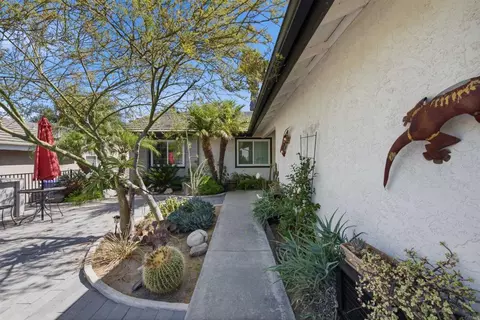 Exterior - 1549 Spring Creek Ln, Oceanside, CA 92057 photo 2 of 9