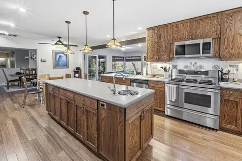 Kitchen - 2967 Via Viejas, Alpine, CA 91901 photo 4 of 7