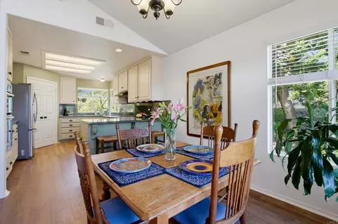 Dining - 2202 Crest Hill Ln, Fallbrook, CA 92028 photo 3 of 3