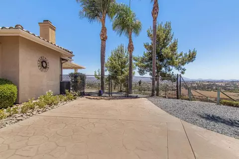 Exterior - 2255 Los Altos De Cerro, Ramona, CA 92065 photo 7 of 16