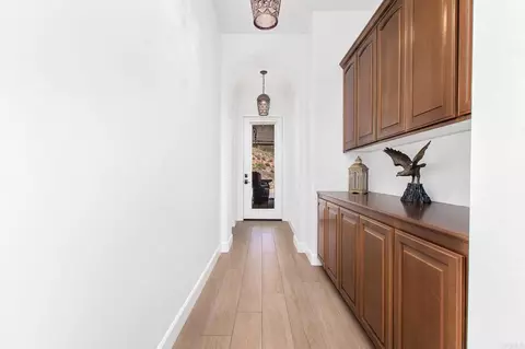 Entry Way - 2255 Los Altos De Cerro, Ramona, CA 92065 photo 7 of 11