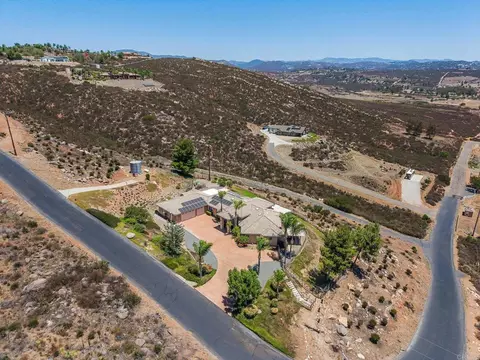 View/Area - 2255 Los Altos De Cerro, Ramona, CA 92065 photo 4 of 4