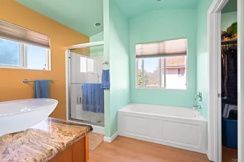 Bath - 4499 Pebble Beach Dr, Oceanside, CA 92057 photo 3 of 4