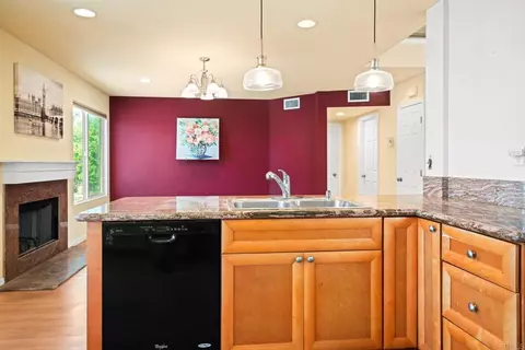 Kitchen - 4499 Pebble Beach Dr, Oceanside, CA 92057 photo 5 of 6