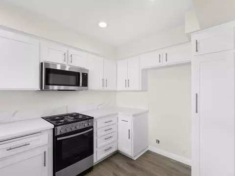Kitchen - 3873 Bay Leaf Way, Oceanside, CA 92057 photo 2 of 4