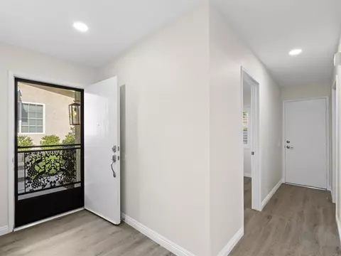 Entry Way - 3873 Bay Leaf Way, Oceanside, CA 92057 photo 3 of 4