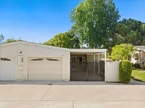 Exterior - 3873 Bay Leaf Way, Oceanside, CA 92057 photo 8 of 13
