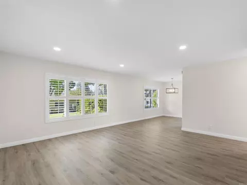 Living - 3873 Bay Leaf Way, Oceanside, CA 92057 photo 4 of 7