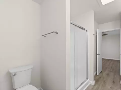 Bath - 3873 Bay Leaf Way, Oceanside, CA 92057 photo 4 of 5