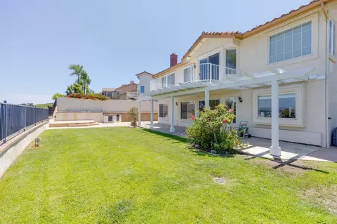 Exterior - 3730 Hillview Way, Oceanside, CA 92056 photo 8 of 9