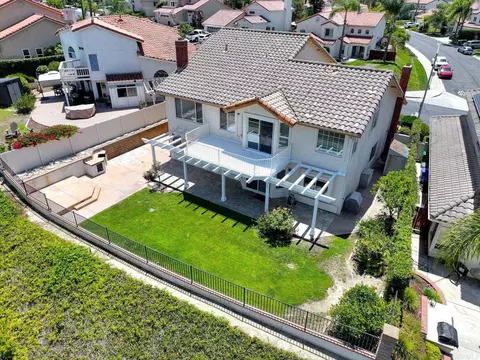 View/Area - 3730 Hillview Way, Oceanside, CA 92056 photo 10 of 10
