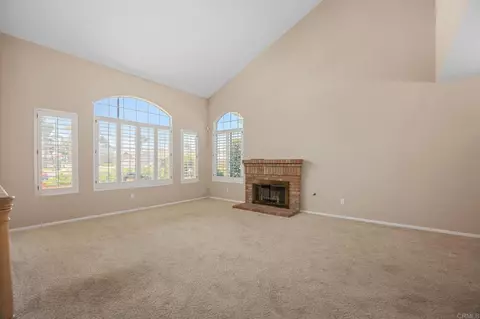 Living - 3730 Hillview Way, Oceanside, CA 92056 photo 1 of 8