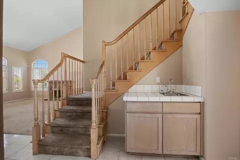 Entry Way - 3730 Hillview Way, Oceanside, CA 92056 photo 2 of 4