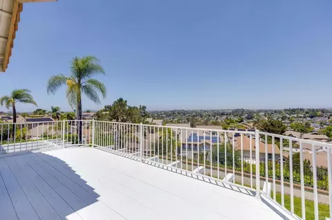 Exterior - 3730 Hillview Way, Oceanside, CA 92056 photo 4 of 9