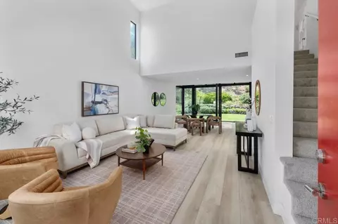 4679 Robbins St, San Diego, CA 92122