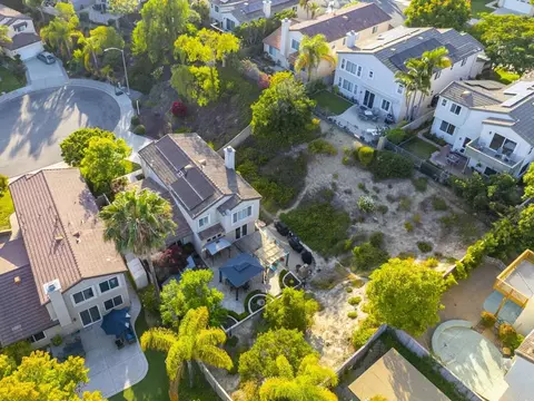 View/Area - 6056 Paseo Pradera, Carlsbad, CA 92009 photo 2 of 6