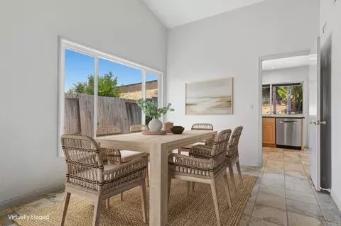 Dining - 356 Delage Dr, Encinitas, CA 92024 photo 1 of 2