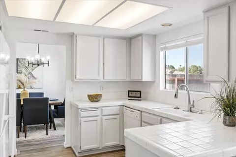 Kitchen - 651 Boyle Ave, Escondido, CA 92027 photo 2 of 3