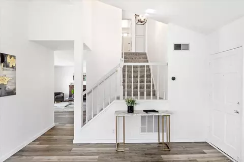 Entry Way - 651 Boyle Ave, Escondido, CA 92027 photo 2 of 2