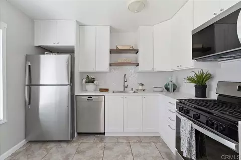 8659 Summerdale Rd, San Diego, CA 92126