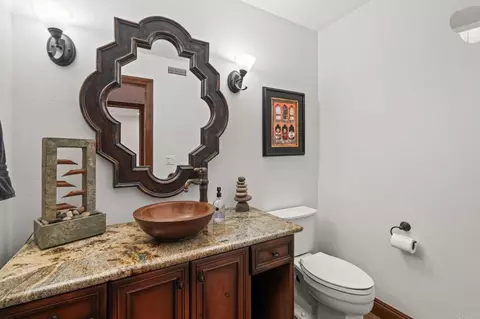 Bath - 13951 Durango Dr, Del Mar, CA 92014 photo 1 of 7