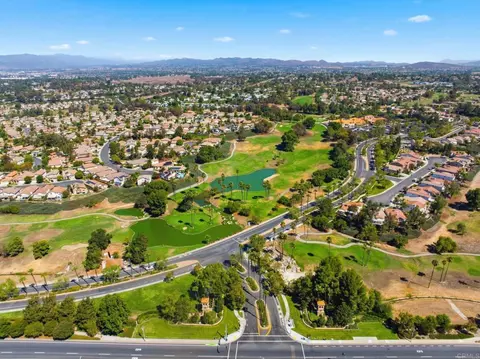View/Area - 31335 Canterbury Ct, Temecula, CA 92591 photo 9 of 9