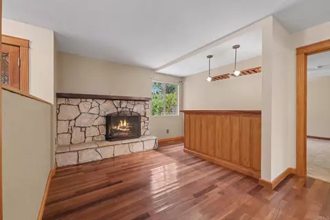 Living - 983 El Pajodo Pl, Vista, CA 92084 photo 6 of 6