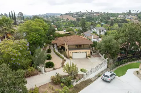 View/Area - 983 El Pajodo Pl, Vista, CA 92084 photo 1 of 3