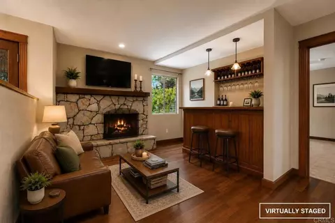 Living - 983 El Pajodo Pl, Vista, CA 92084 photo 5 of 6