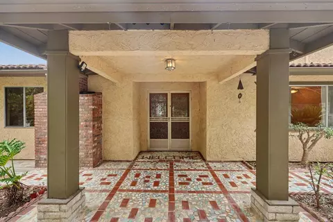 Exterior - 983 El Pajodo Pl, Vista, CA 92084 photo 7 of 21