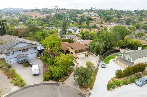 View/Area - 983 El Pajodo Pl, Vista, CA 92084 photo 3 of 3