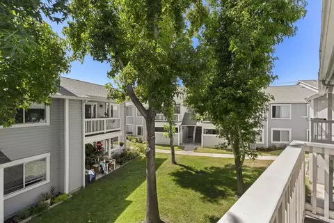 Exterior - 108 Mangano Cir, Encinitas, CA 92024 photo 2 of 6