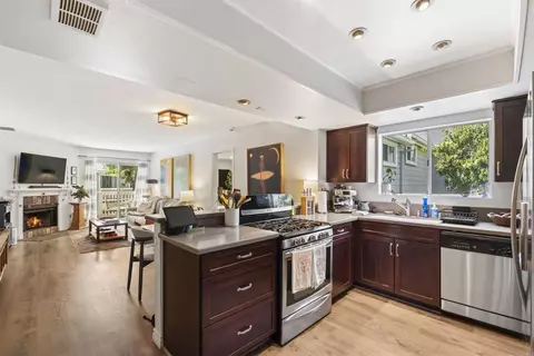 Kitchen - 108 Mangano Cir, Encinitas, CA 92024 photo 3 of 4