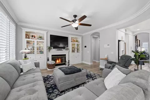 Living - 566 Echo Ln, San Marcos, CA 92078 photo 4 of 7