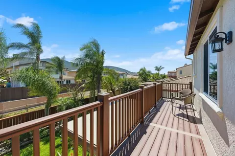 Exterior - 566 Echo Ln, San Marcos, CA 92078 photo 7 of 18