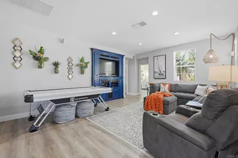 Living - 566 Echo Ln, San Marcos, CA 92078 photo 6 of 7