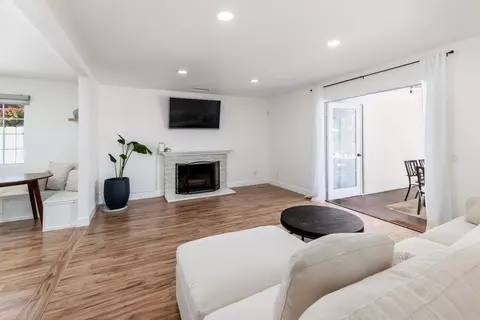 Living - 4037 Vista Calaveras St, Oceanside, CA 92056 photo 1 of 2