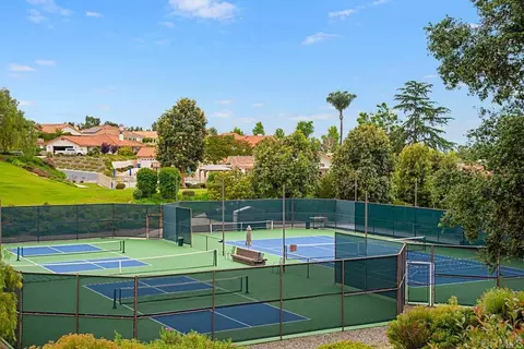 View/Area - 1066 Ridge Heights Dr, Fallbrook, CA 92028 photo 6 of 6