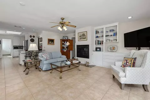 Living - 1066 Ridge Heights Dr, Fallbrook, CA 92028 photo 7 of 8