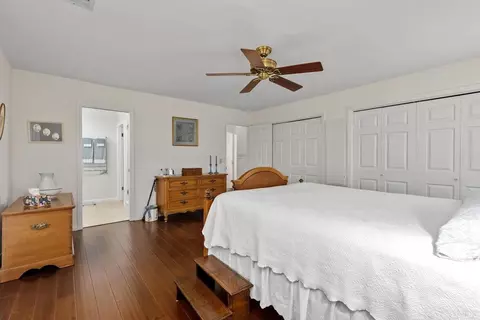 Bedroom - 1066 Ridge Heights Dr, Fallbrook, CA 92028 photo 2 of 3