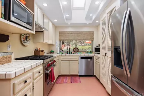 Kitchen - 1501 Tennis Match Way, Encinitas, CA 92024 photo 1 of 3