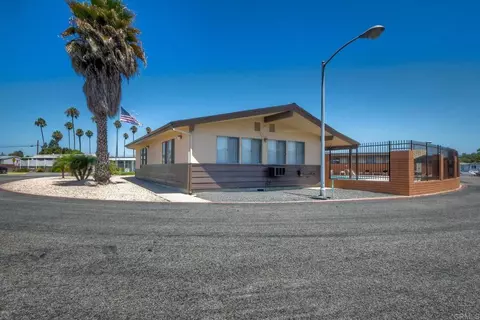 107 Shirle Ln, Oceanside, CA 92058 photo 39