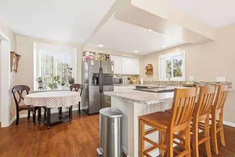 Kitchen - 16960 Whirlwind Ln, Ramona, CA 92065 photo 5 of 8