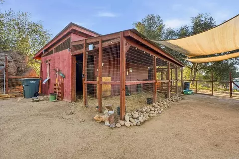 Exterior - 16960 Whirlwind Ln, Ramona, CA 92065 photo 15 of 20